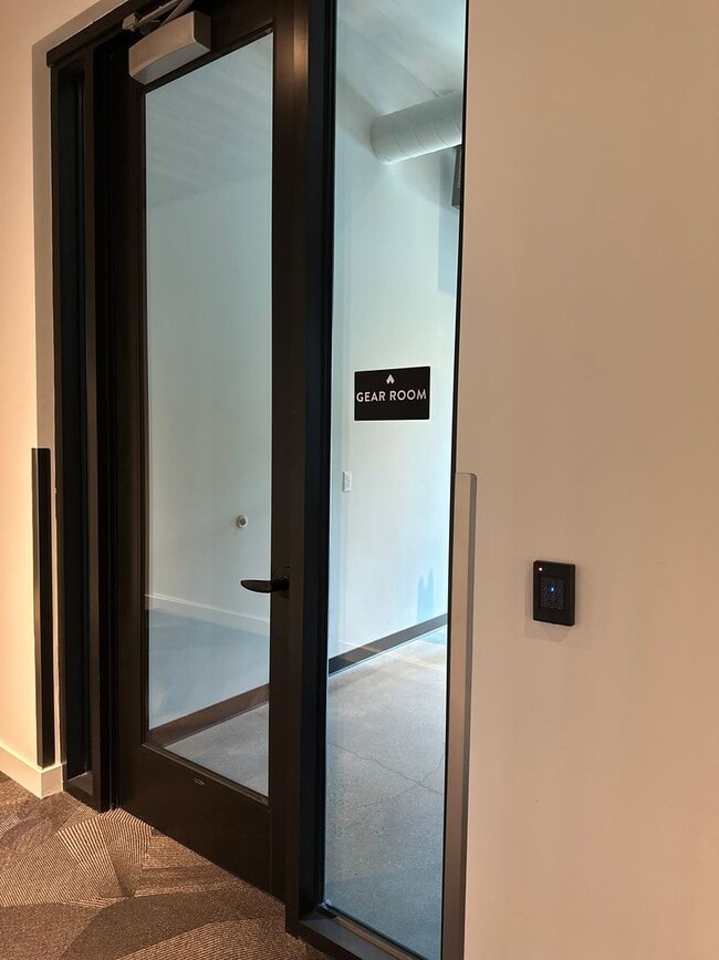 Building Photo - Modern Luxury Condo in the Heart of Vibrant NWX!