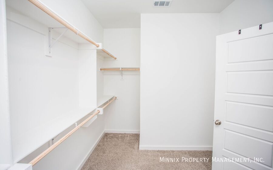 Building Photo - 7817 93rd St