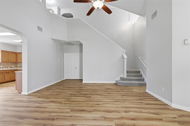 Building Photo - 3901 Whitey Ford Way