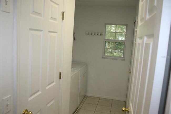 Building Photo - 6309 Rosefinch Ct