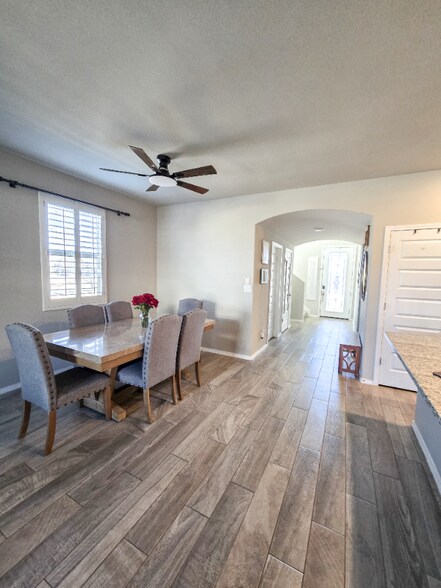 Building Photo - 12269 Desert Dove Ave