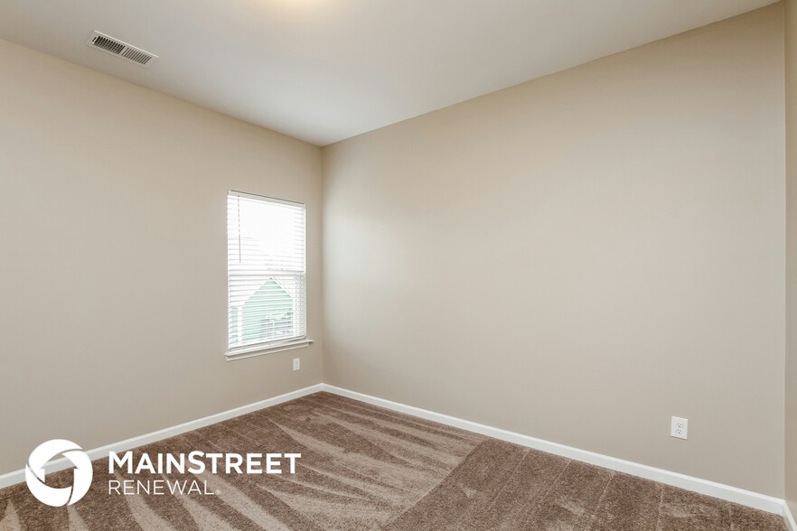 Building Photo - 803 Foxmeade Ct