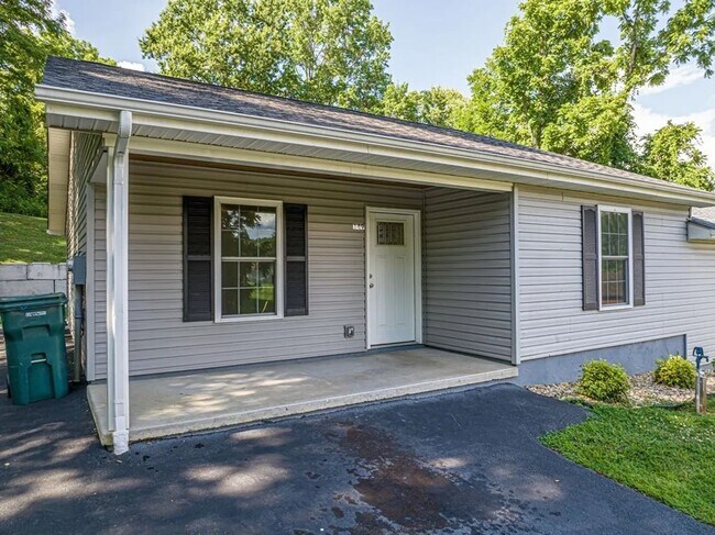 Building Photo - Eastern Eight- Bristol, VA- SFH