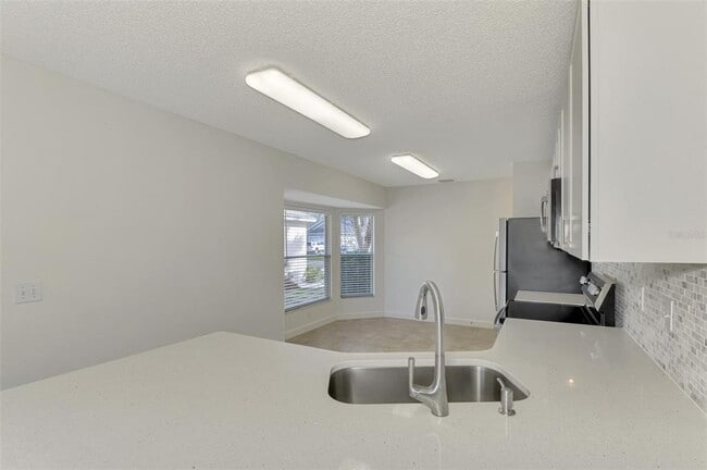 Building Photo - 6942 42nd Ct E