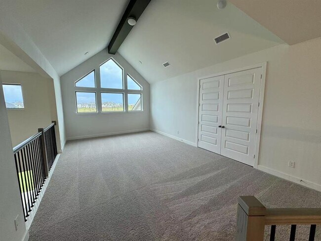 Building Photo - 31019 Sun Vly Dr