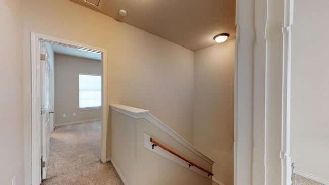 Building Photo - 145 Forest Dr Loop