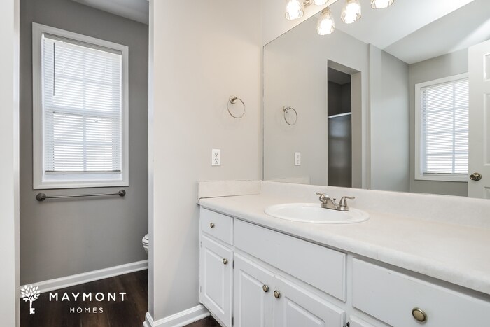 Building Photo - 395 Branchwood Dr