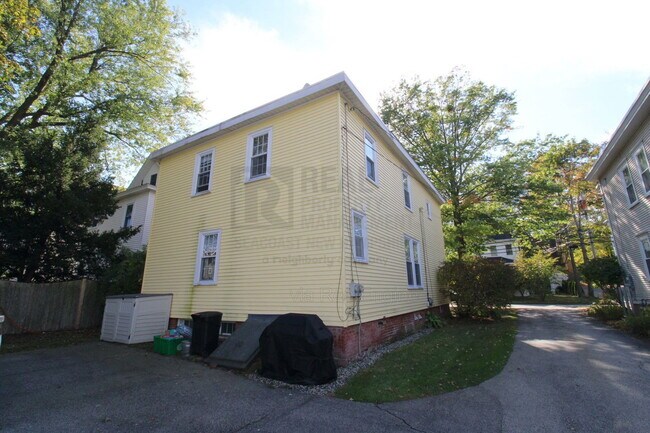 Building Photo - 285 Richards Ave