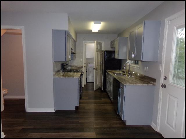 Building Photo - 220 Gamble Rd