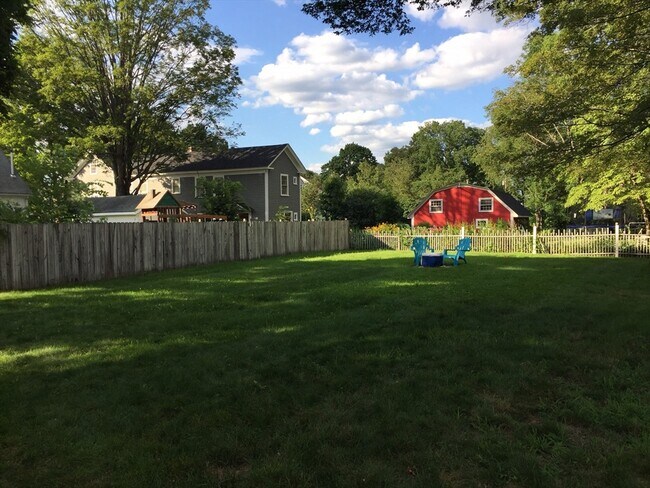 Building Photo - 16 Ruggles St