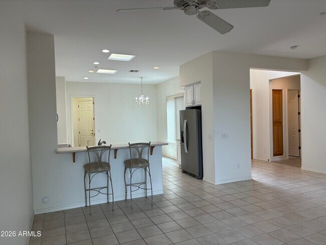 Building Photo - 33110 N 72nd Pl