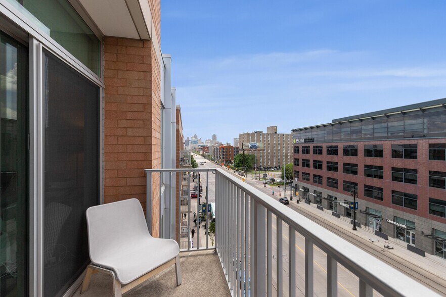 Building Photo - 3670 Woodward Ave