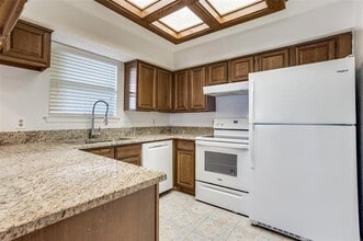 Building Photo - 3110 Devonshire Dr