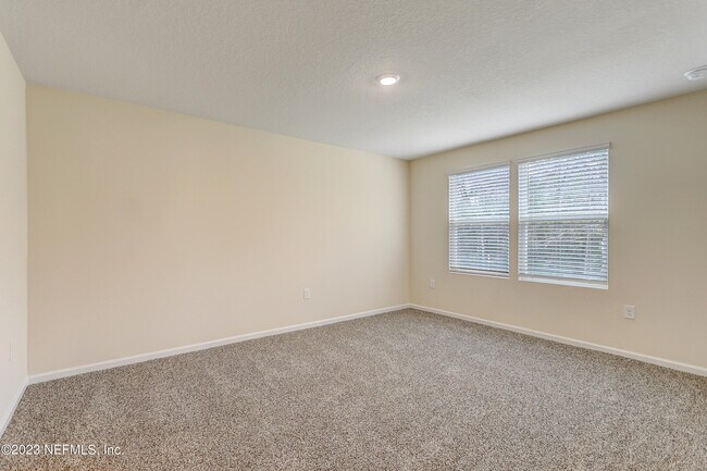 Building Photo - 3307 Lawton Pl