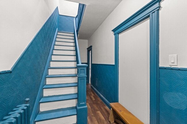 Building Photo - 78 Court House Pl