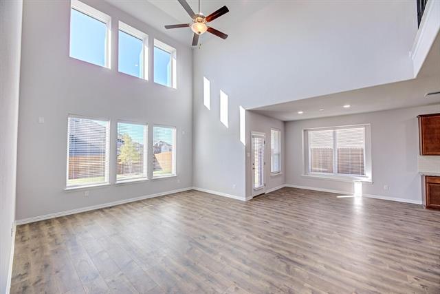 Building Photo - 1012 Rosebay Dr