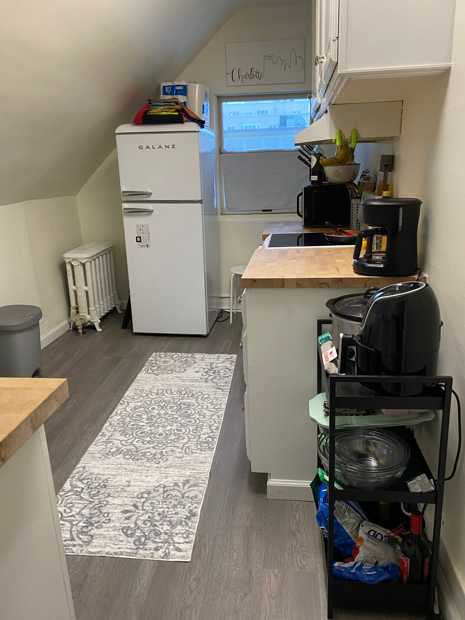 Building Photo - 110 Walnut Ave