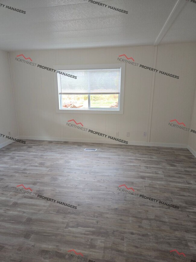 Building Photo - STATUS: *RENTED* |  R255E | $2850 ( FARM PROPERTY- LIVESTOCK WELCOME)