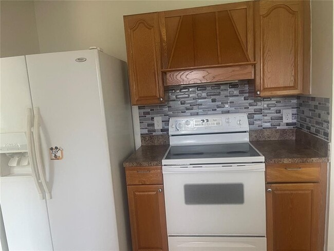 Building Photo - 820 Blanc Ct