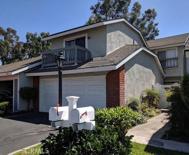 Primary Photo - 25091 Acacia Ln