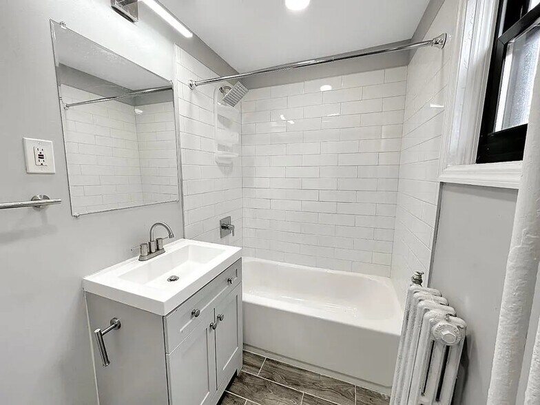 Building Photo - 1115 White Horse Pike