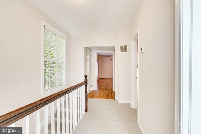 Building Photo - 504 E Bellefonte Ave