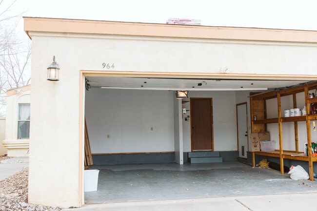Building Photo - 964 Charles Dr NE
