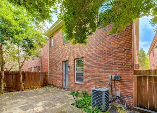 Building Photo - 13310 Olive Trail