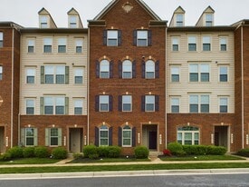 Building Photo - 6479 Jack Linton Dr S