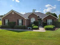 Building Photo - 1500 Cedar Hill Trail