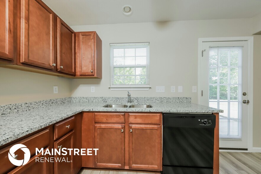 Building Photo - 5075 Hogan Point Ct