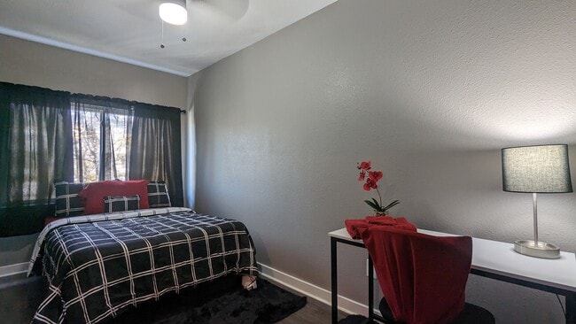 Building Photo - 2203 Tierwester St