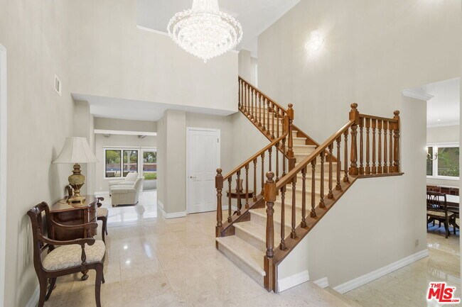 Building Photo - 4055 Nogales Dr