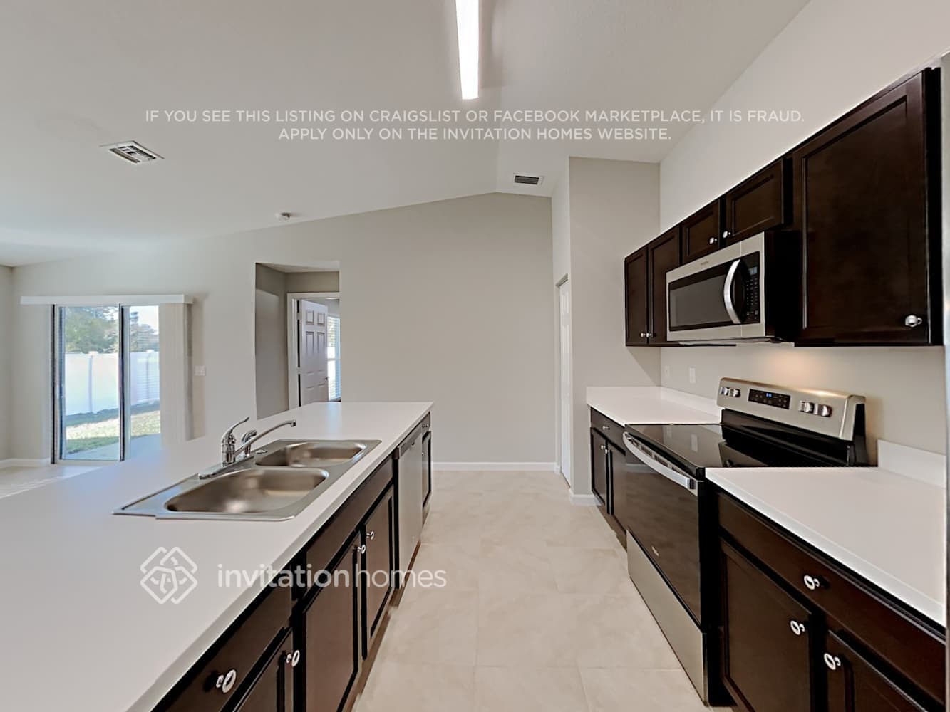 Building Photo - 2085 SW Kimberly Ave