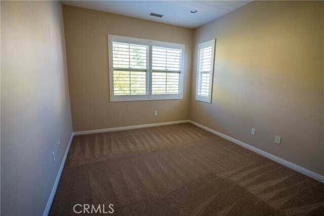 Building Photo - 35 Deergrass