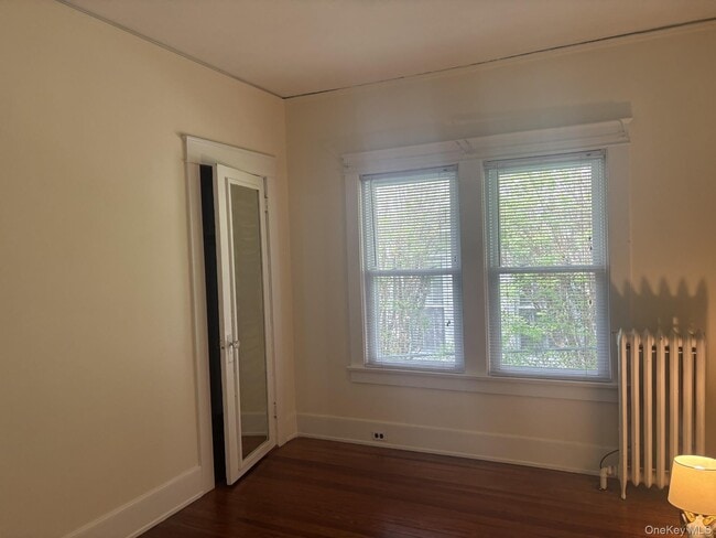 Building Photo - 48 Ferris Pl