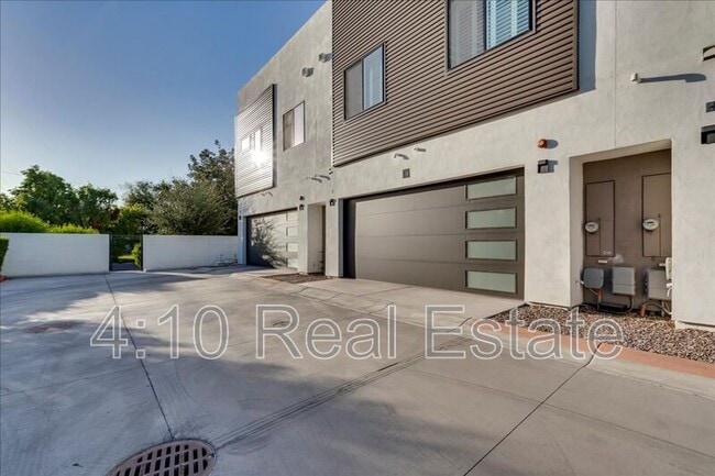 Building Photo - 1111 E Missouri Ave