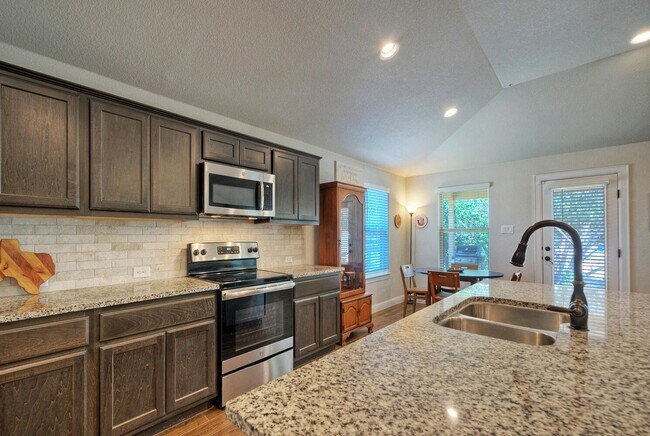 Building Photo - 21707 Crystal Way