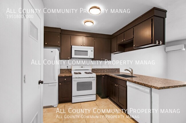 Building Photo - 73596 Desert Trail Dr