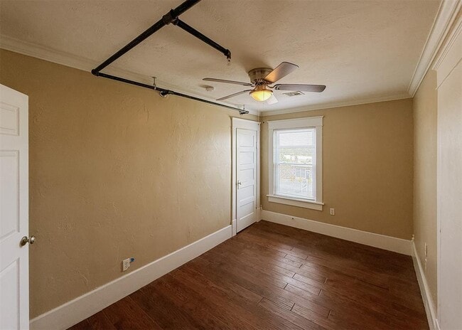 Building Photo - 1120 NW 51st St