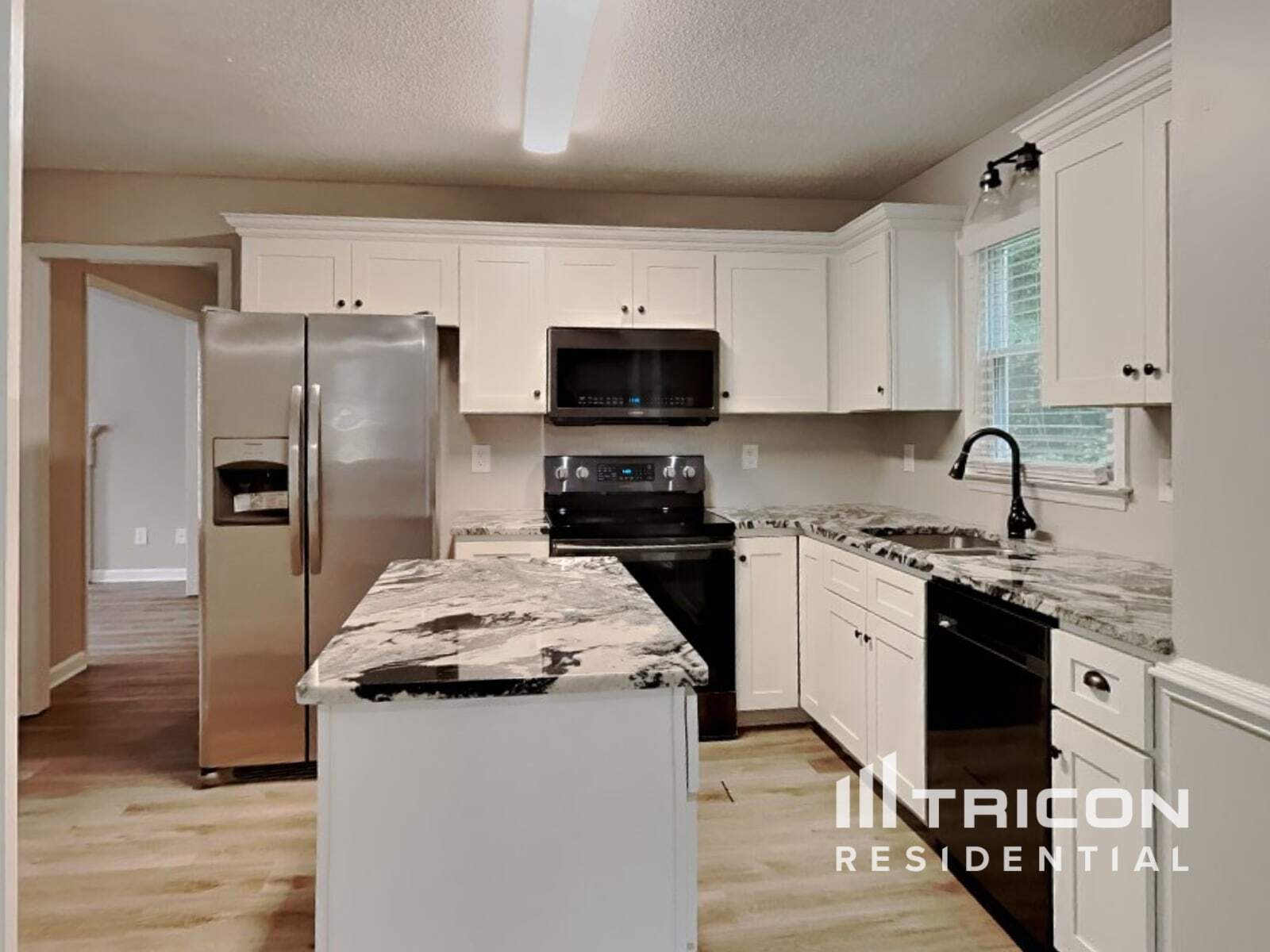 Building Photo - 5005 Baffin Ct