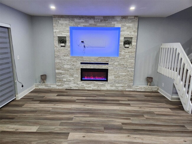 Building Photo - 3667 Carambola Cir N