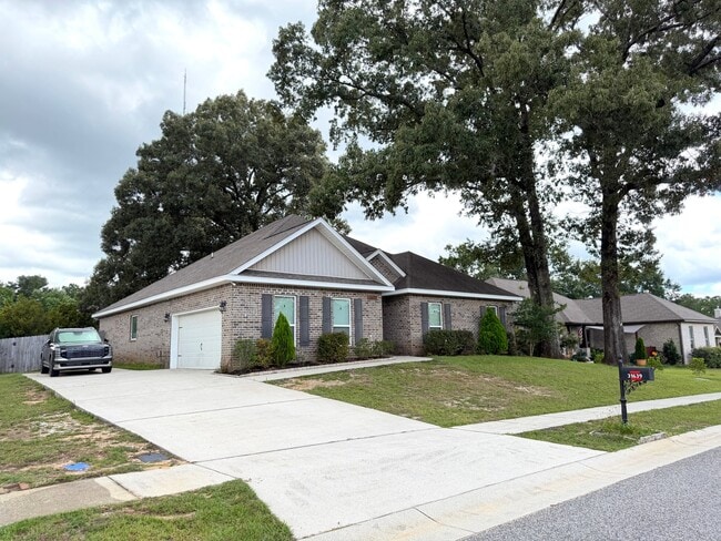 Building Photo - 31639 Buckingham Blvd