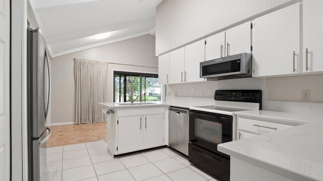 Building Photo - 6512 St Partin Pl