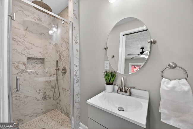 Building Photo - 2064 Gober Ave SE