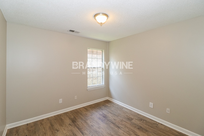 Building Photo - 1130 Cross Wood Ln