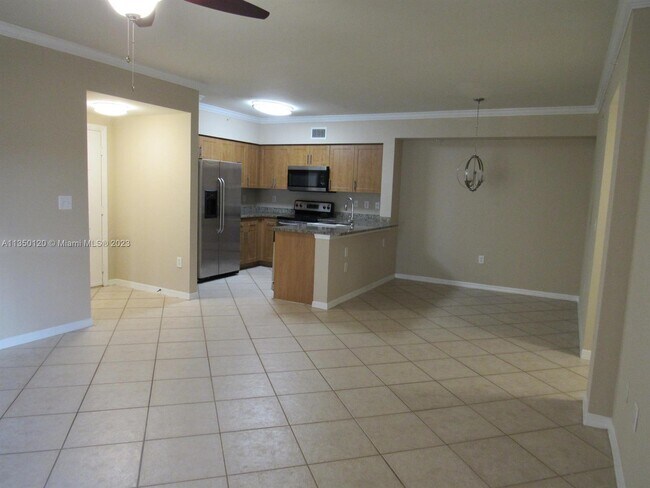 Building Photo - 6505 Emerald Dunes Dr