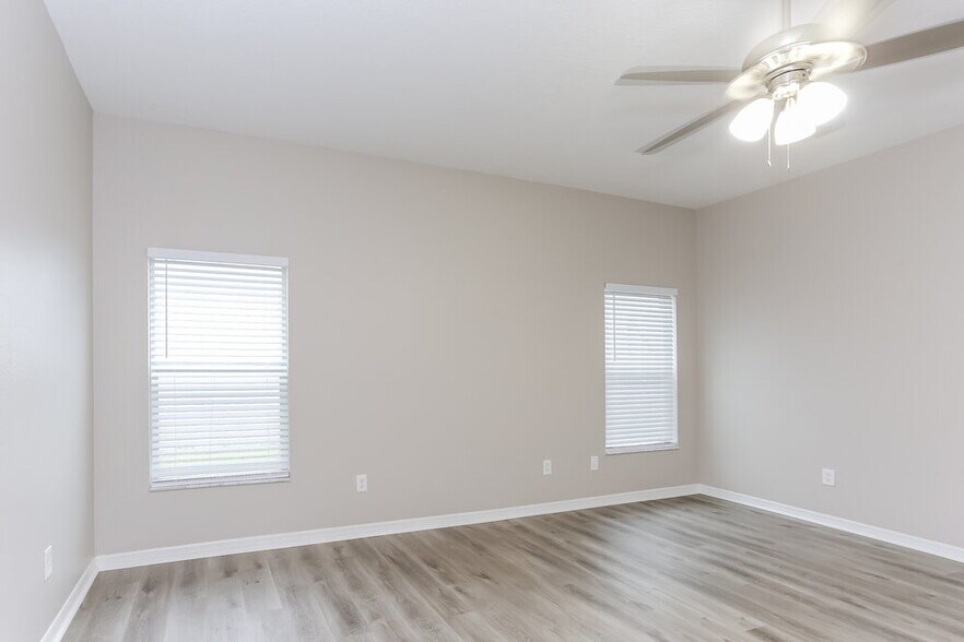 Building Photo - 1762 Mira Lago Cir