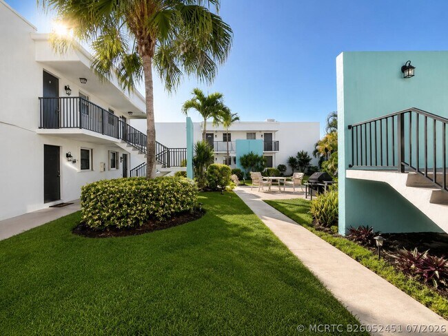 Building Photo - 517 Dotterel Rd
