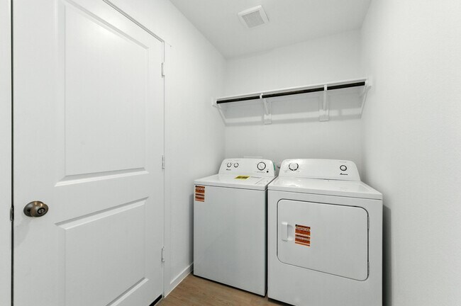 Building Photo - 3913 Eufaula Dr